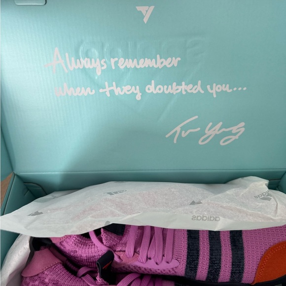 Adidas Trae Young 2 Basketball Sneakers NWT - Picture 7 of 8